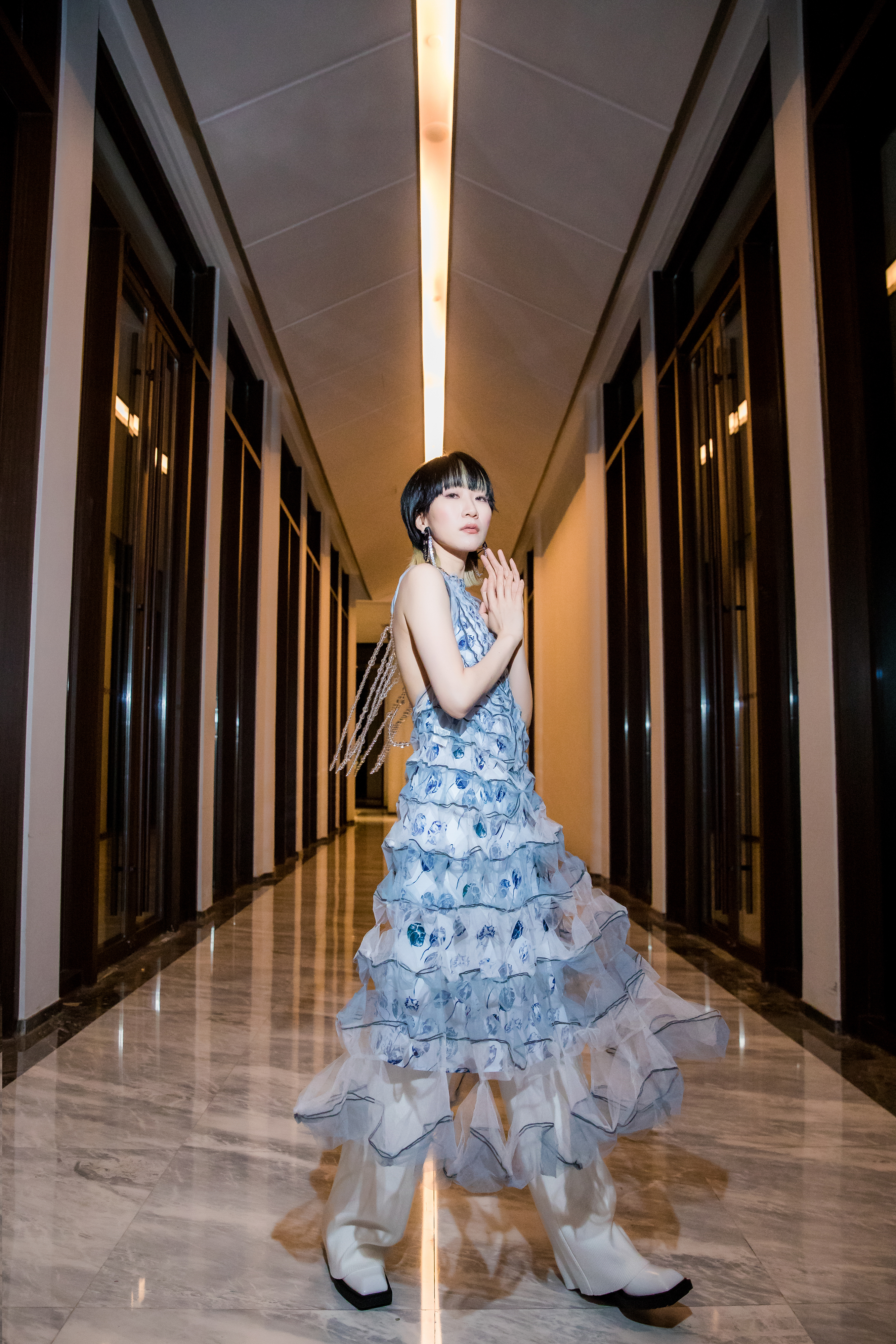 id="gnwnby3nmc">阿肆,1989年7月4日出生于上海市,中国内地女歌手