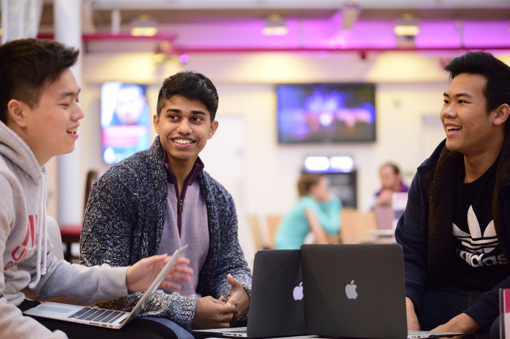 当年说学成报国的四人，最后却纷纷弃中赴美，她们如今怎样了？_百科TA说