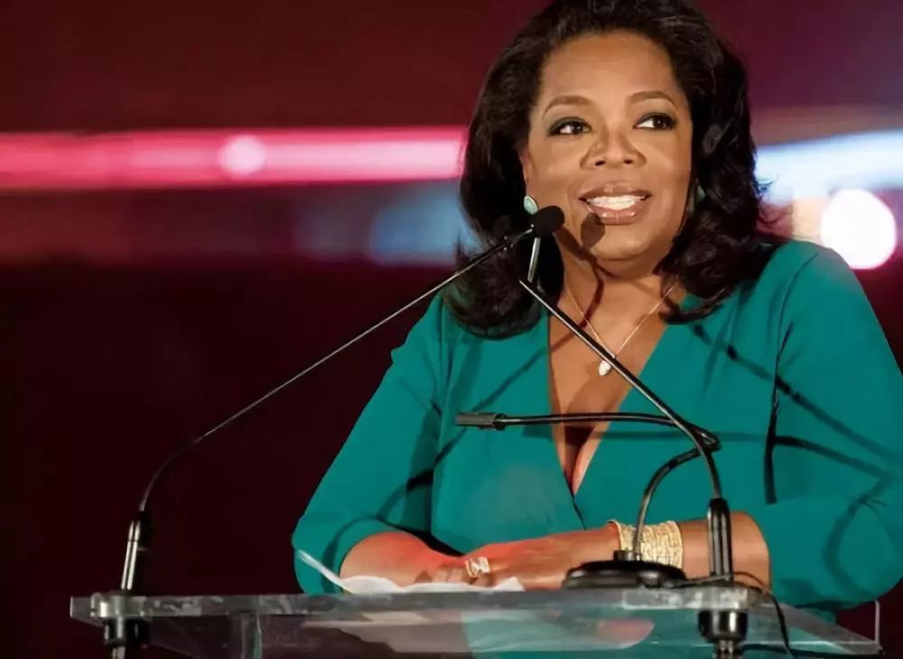  p>奥普拉·温弗瑞(oprah winfrey),1954年1月29日出生于美国密西西比