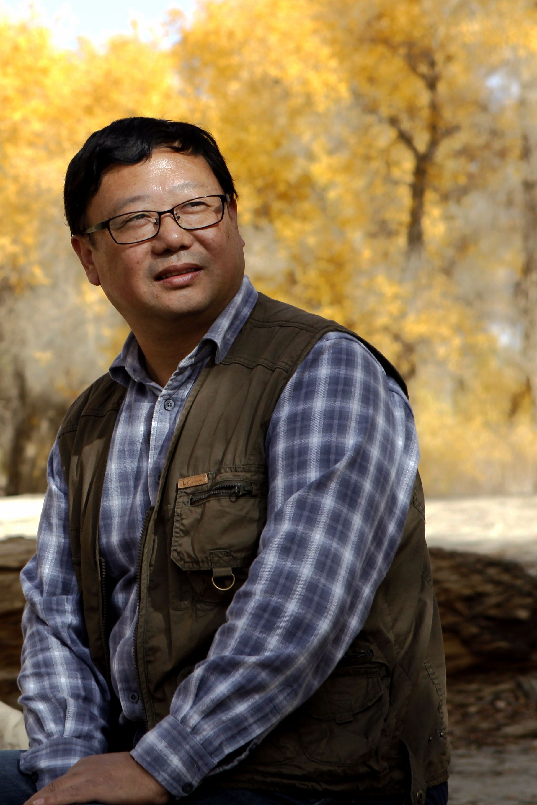 李文龙