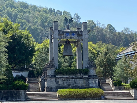 <p>国殇墓园