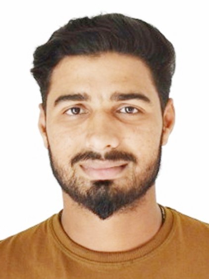 阿尔巴兹·艾哈迈德