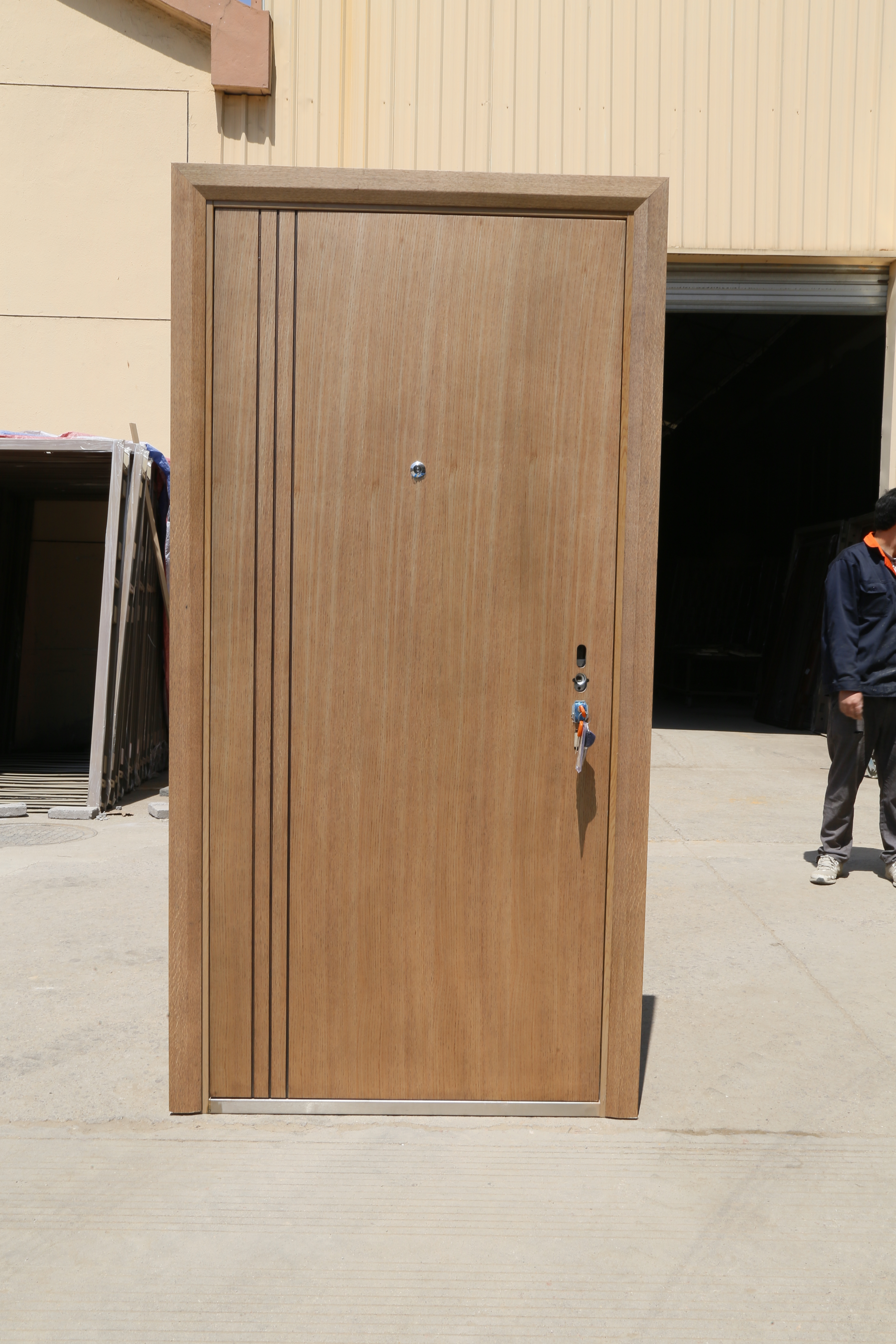  p>索福门业座落于浙江省永康市.