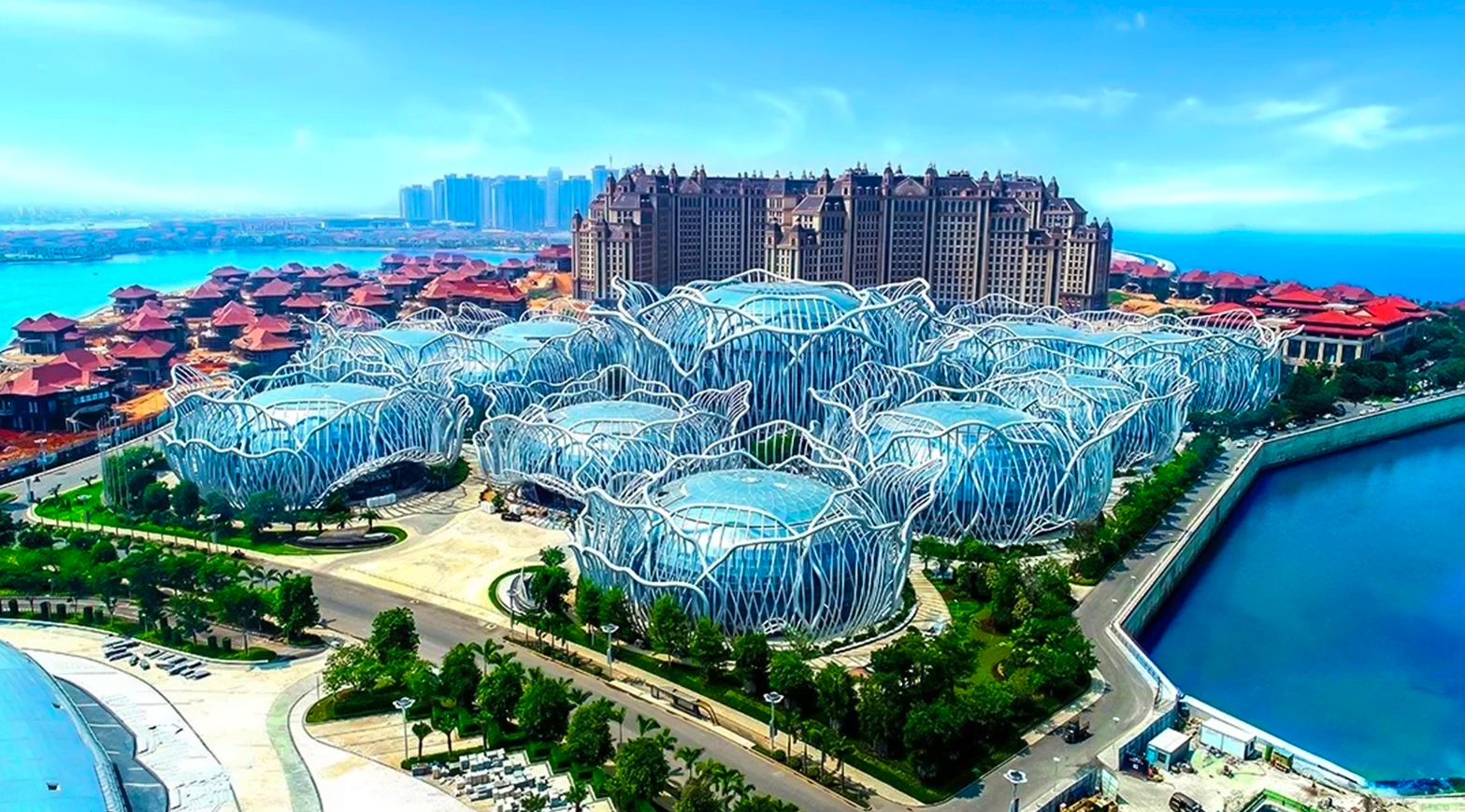 p>中国海南海花岛位于海南省儋州市,是恒大重构世界文化旅游版图之作