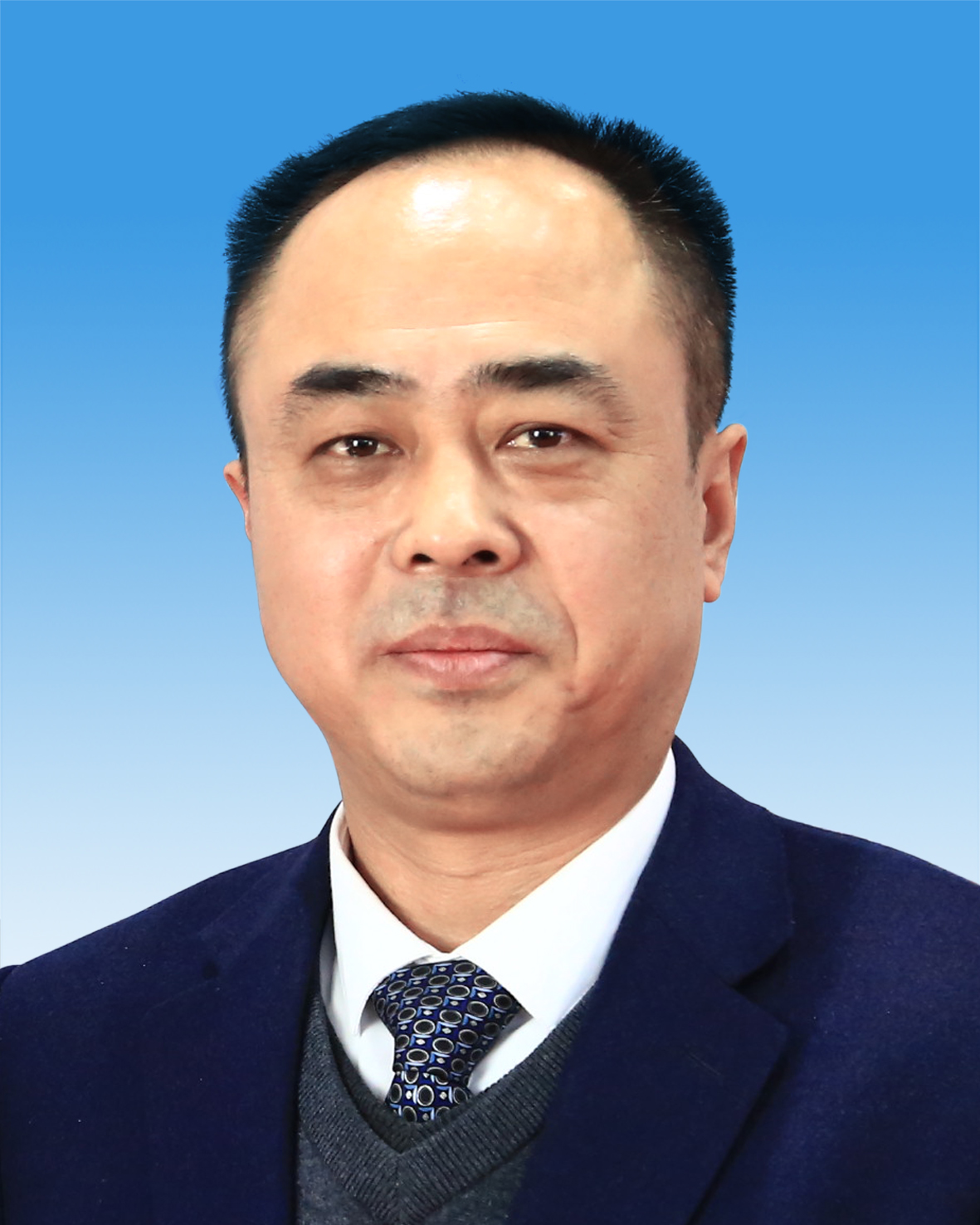  p>杨平,1973年9月18日生于山东省德州市.