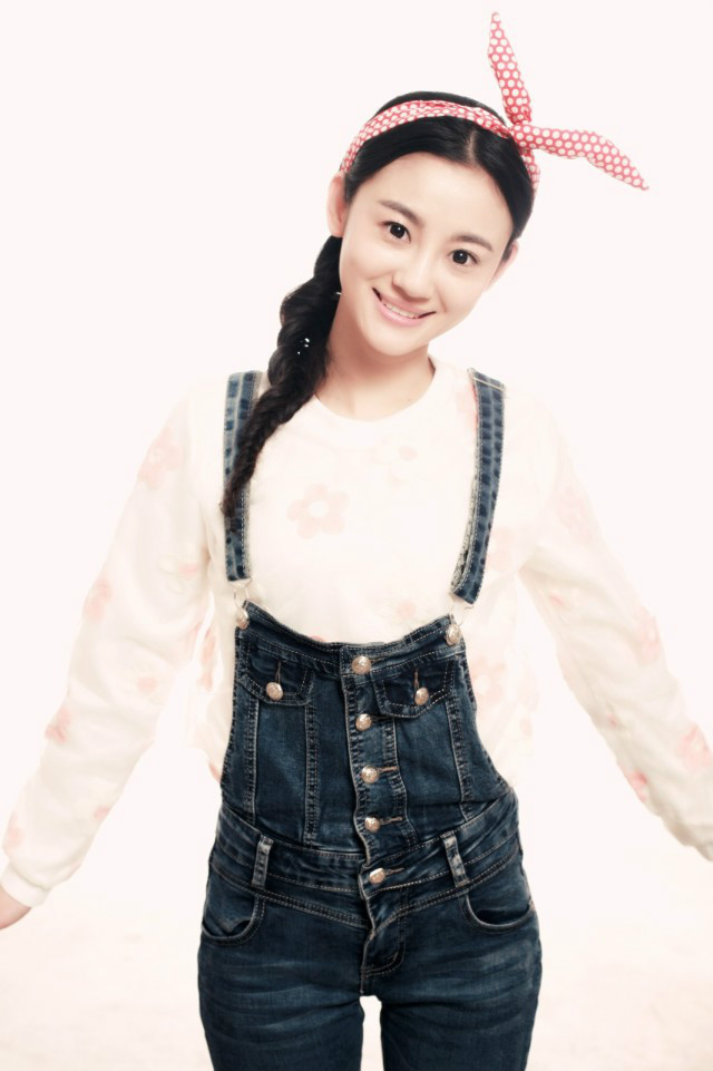  p data-id="gnsznj23tr">徐婷(1990年10月3日一2016年9月7日),kitty