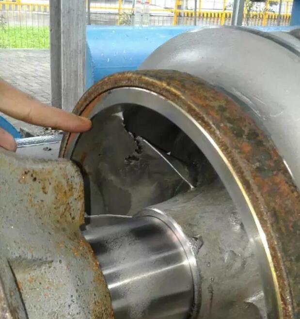  p>临界空化系数是在水轮机(包括水泵水轮机等水力机械,以下统称水轮