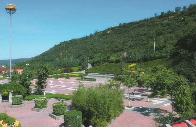  p>北坡公园位于陕西省宝鸡市 a target="_blank" href="/item/金台区