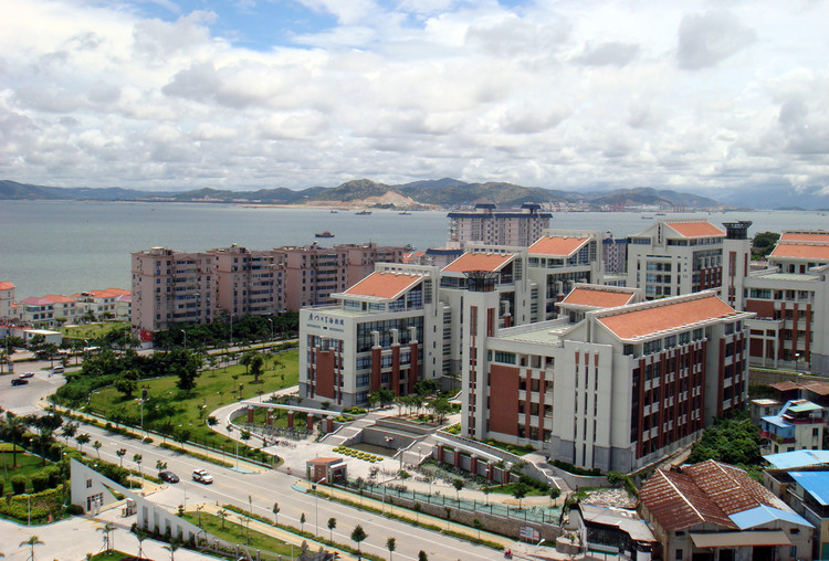 总投资5千多万元,容纳 a target="_blank" href="/item/厦门大学