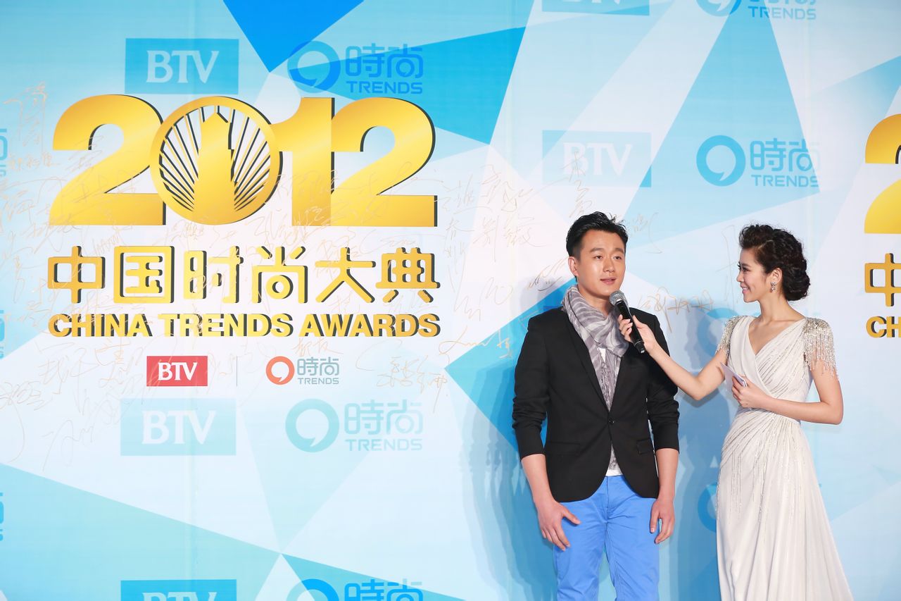 傲然,1986年4月14日出生于天津,毕业于天津市师范大学04级播音与主持