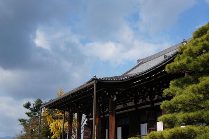  p data-id="gnyu4eoeoz">中国有多个光明寺