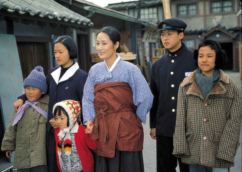 href="#" data-lemmaid="4947282">张美姬 /a>,宋恩惠,卢享昱,李泰京