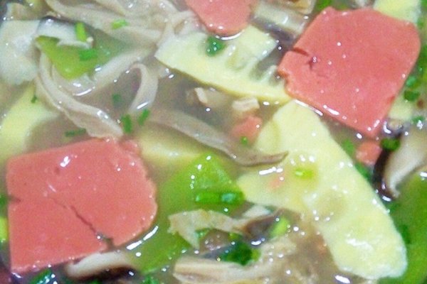 火腿肠三鲜汤