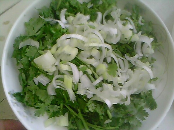 香菜调葱花