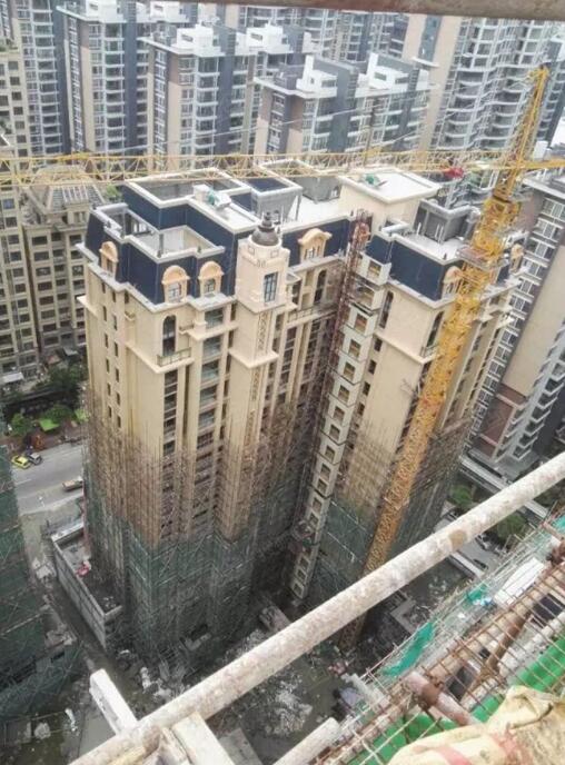  p data-id="gnyuf39txa">璟熙华园由汕头市铧润房地产开发有限公司