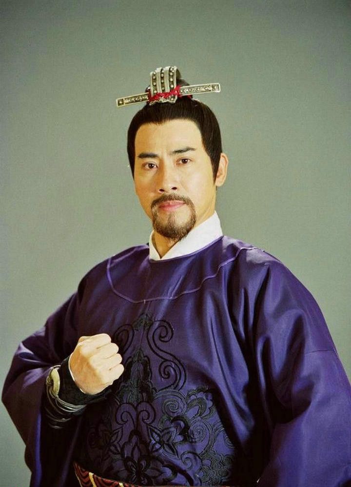 北汉杨业为何投降北宋，后来怎么样了_百科TA说