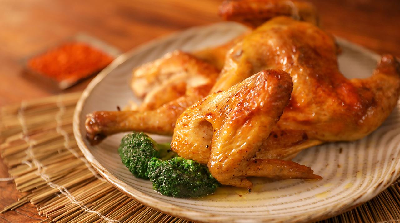掌握这招，烤鸡皮脆肉嫩又多汁！