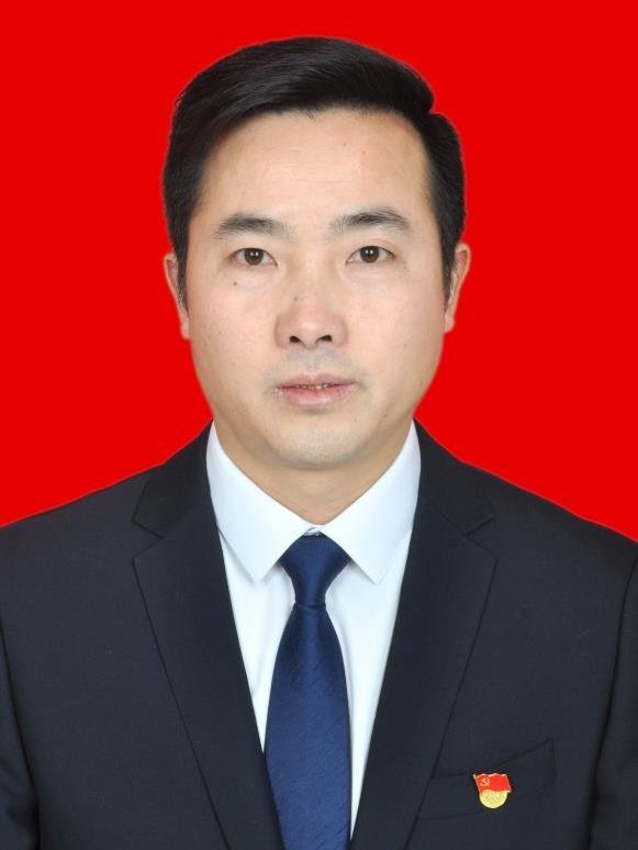  p>李勇,男,汉族,云南 a target="_blank" href="/item/威信/8174071"