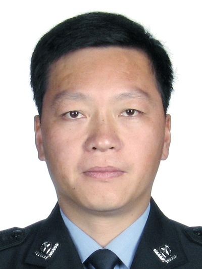  /p> p data-id="slxc42ffus5a">现任浙江省绍兴市公安局越城区分局