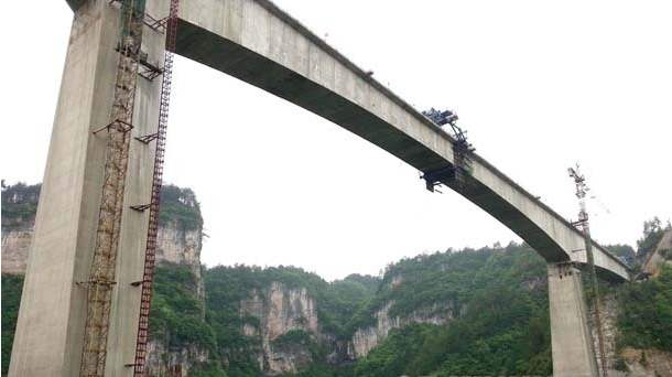  p>贵开城际铁路(guiyang-kaiyang intercity railway),为中国贵州省