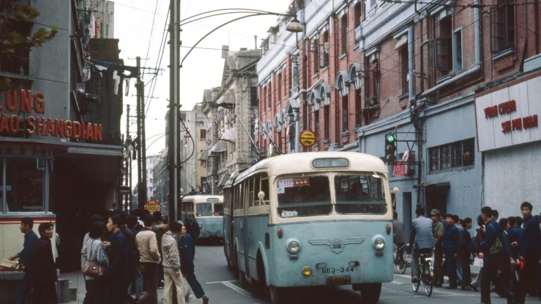  p>上海公交36路运营于中国上海市黄浦区,静安区,普陀区,于1997年8月