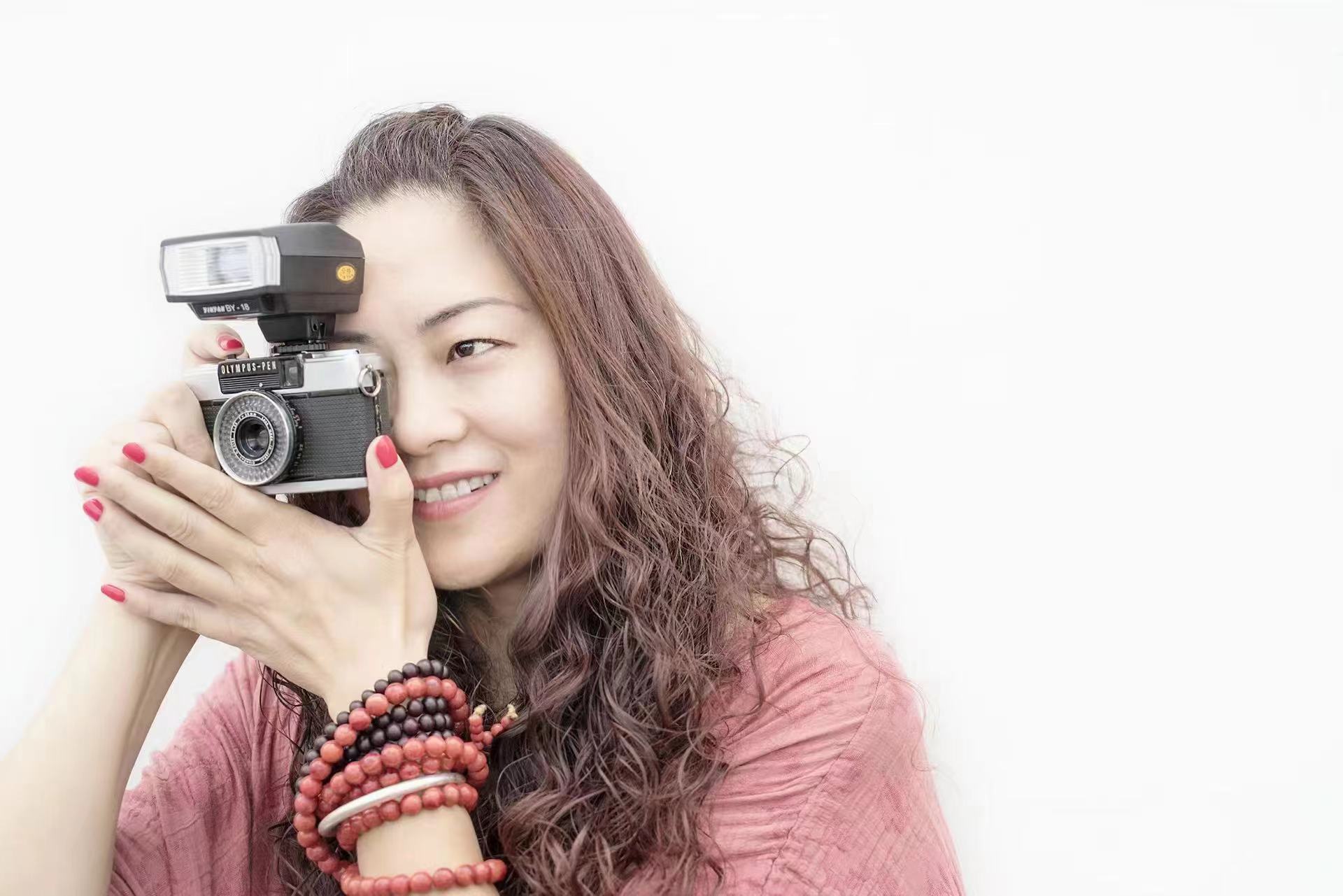 徐莉央视主持人 全网资源