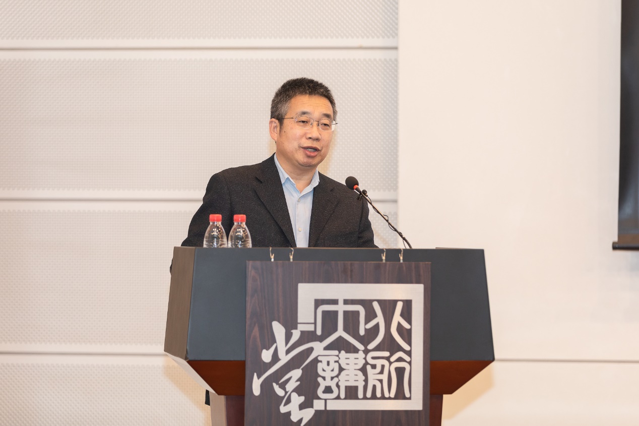 李东