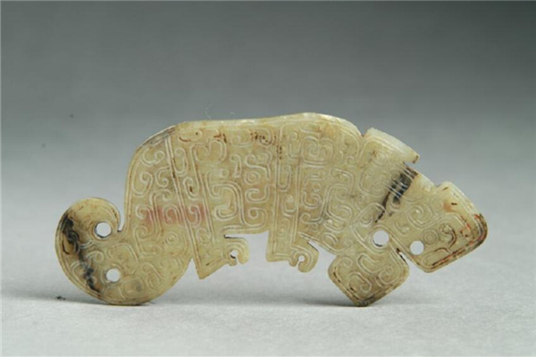  p data-id="2l9vghlmzpp">青玉虎形佩(淅川)是春秋时期的一件文物,现