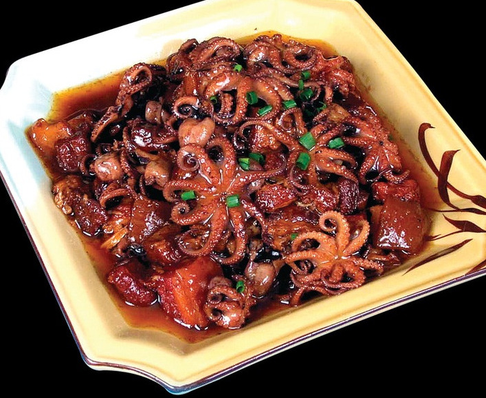 八爪鱼炖肉