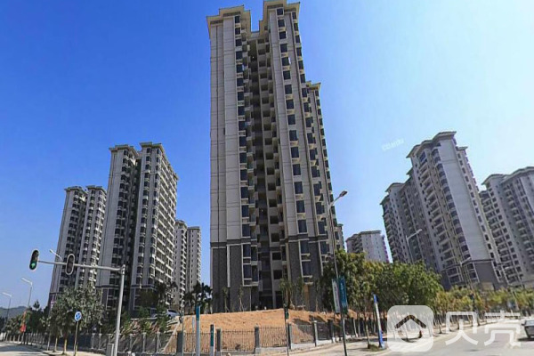  p>科城山庄锦泽园位于广州市黄埔科学城,由广州锦泽房地产开发有限