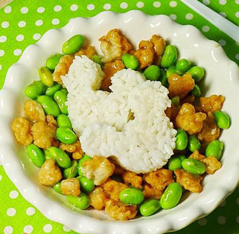 毛豆鸡丁饭