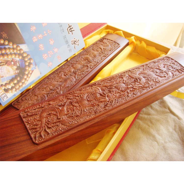  p data-id="gn7wigka6c">古代镇纸大多采用兔,马,羊,鹿, a target="