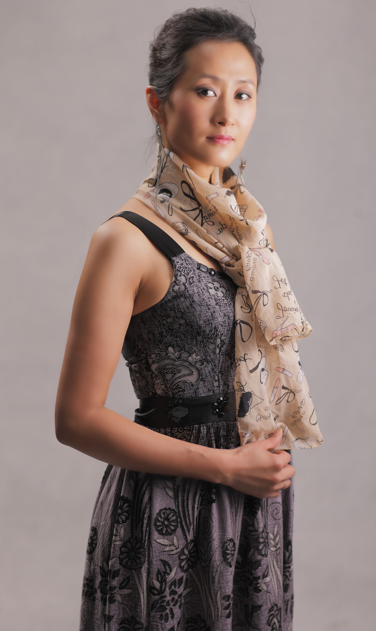 id="go03zbdk51">刘婉婷,女,汉族,1976年3月23日出生,中国内地女演 