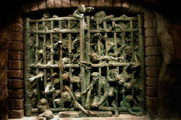  p>"重庆大轰炸惨案遗址"位于中国重庆市 a target="_blank" href="