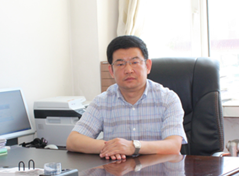  /p> p>现任伊春市农业农村局党组书记,局长,一级调研员,兼任市扶贫