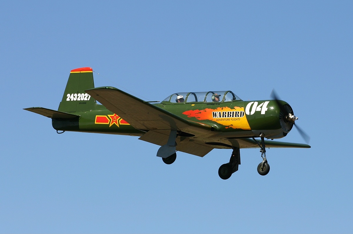  p>"红专"502教练机是中国人民解放军空军的主力教练机之一,该教练机