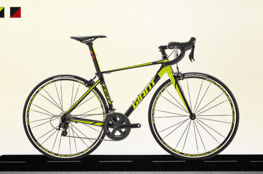  p>捷安特tcr 6700是一款车,采用giant碳纤维前叉,整车重量约8.8kg.