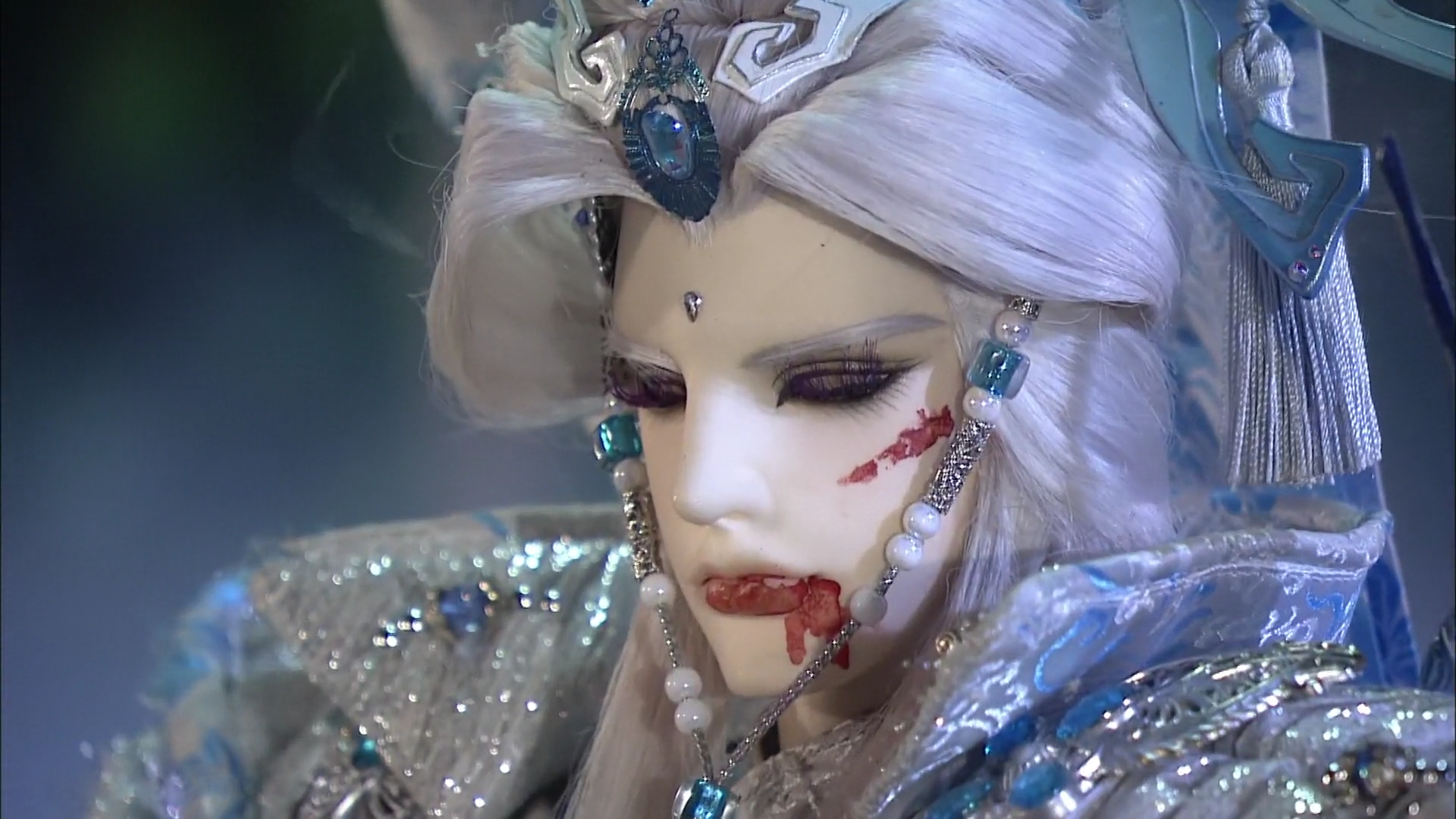  p>天迹,男,是《 a target="_blank" href="/item/霹雳布袋戏/155118"