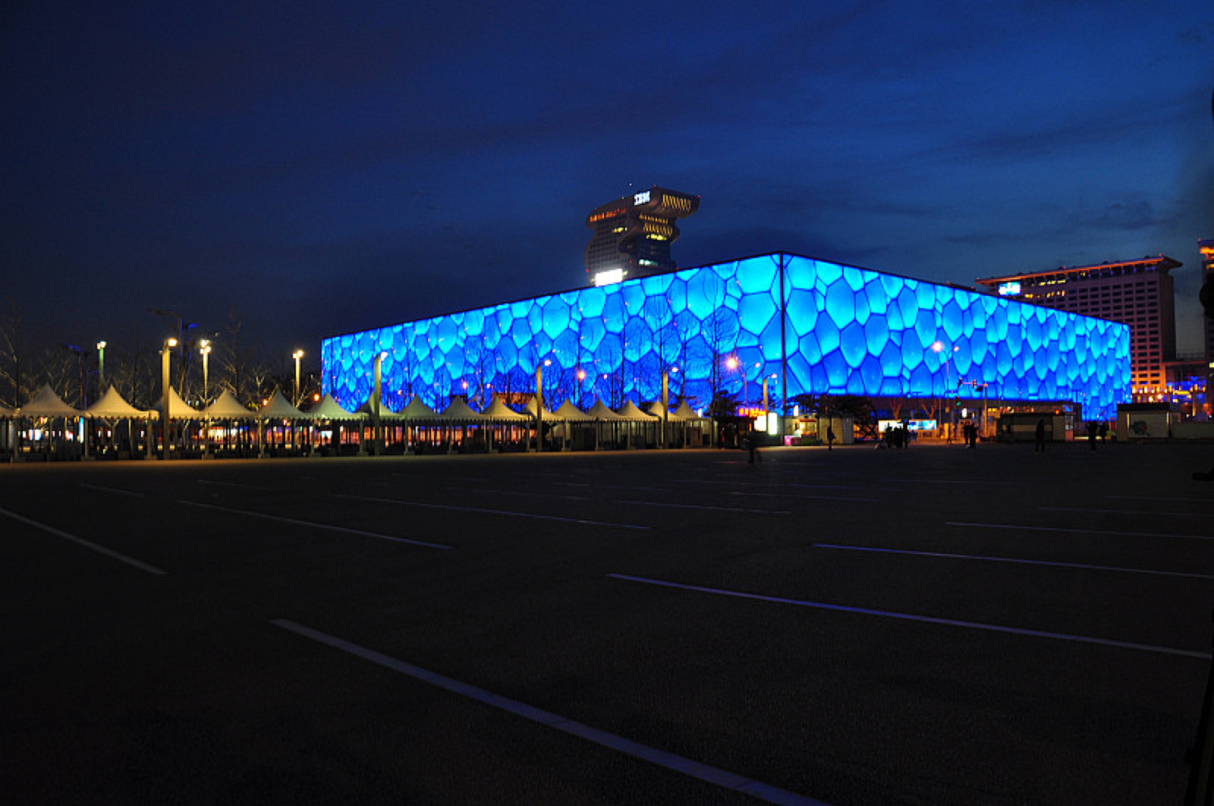  p>国家游泳中心(national swimming center),又名"水立方","冰立方"