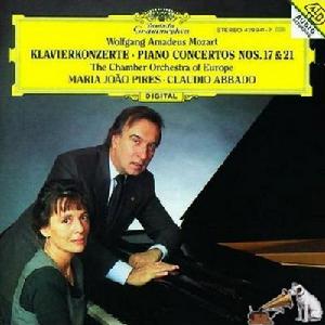  p>玛利亚·胡奥·皮尔斯,葡萄牙女钢琴家,4岁首次登台,6岁举行独奏会