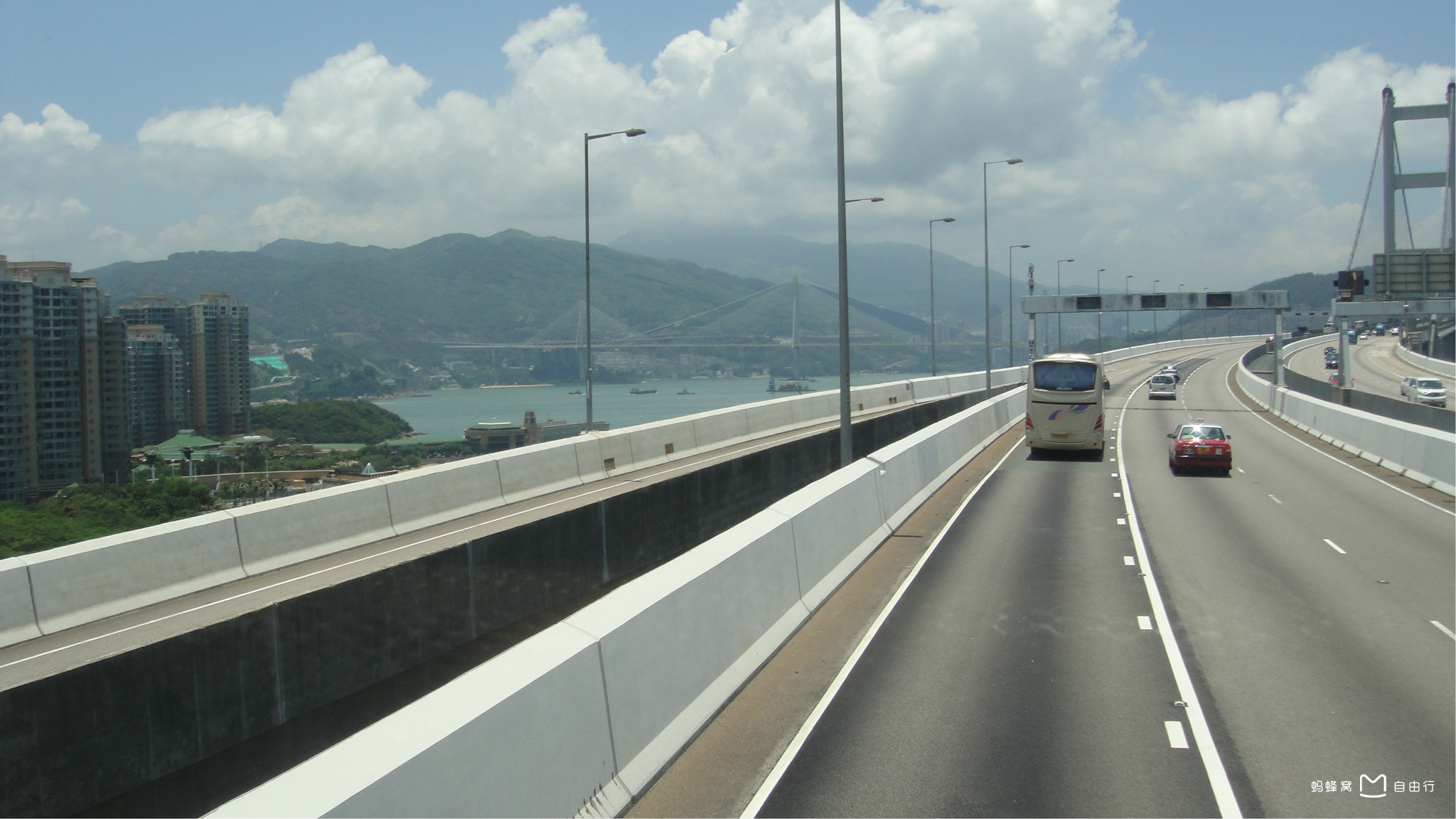  p>香港青马大桥,是全球最长的行车铁路双用悬索式 a target="_blank"