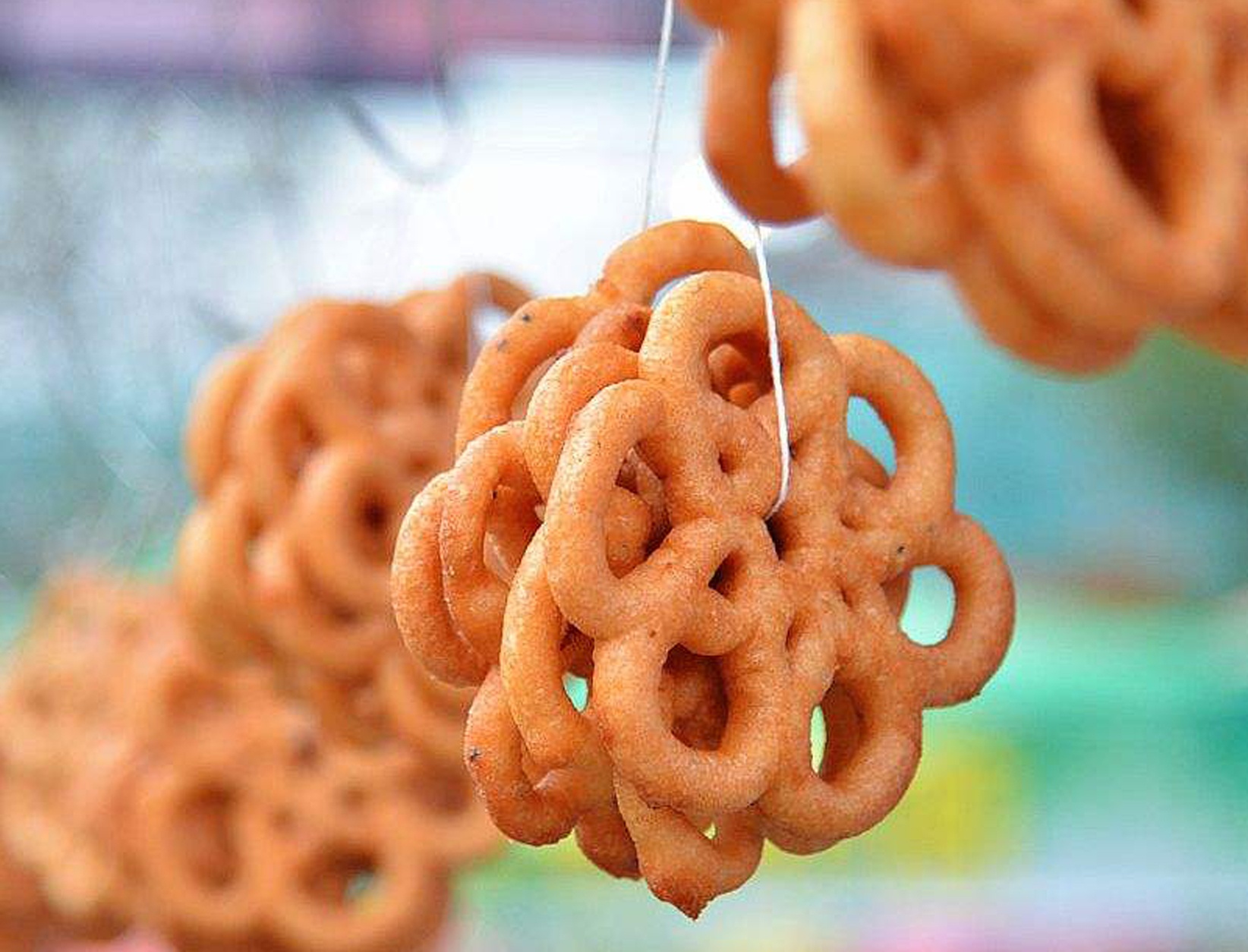  p>糖环是广东,广西一带富有寓意的 a target="_blank" href="/item