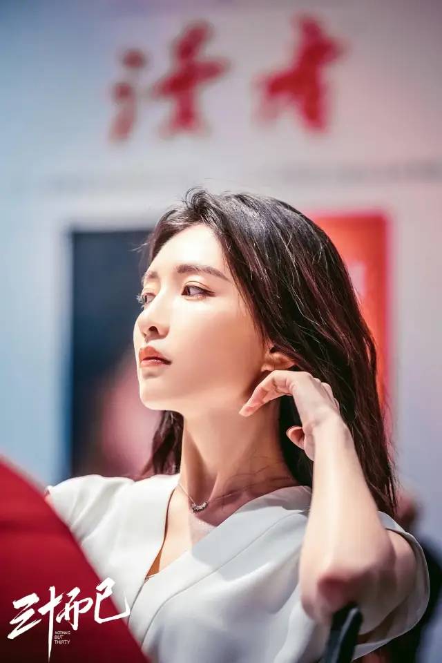 《三十而已》强大的太太圈为什么会突然“崩盘”？为什么？？_百科TA说