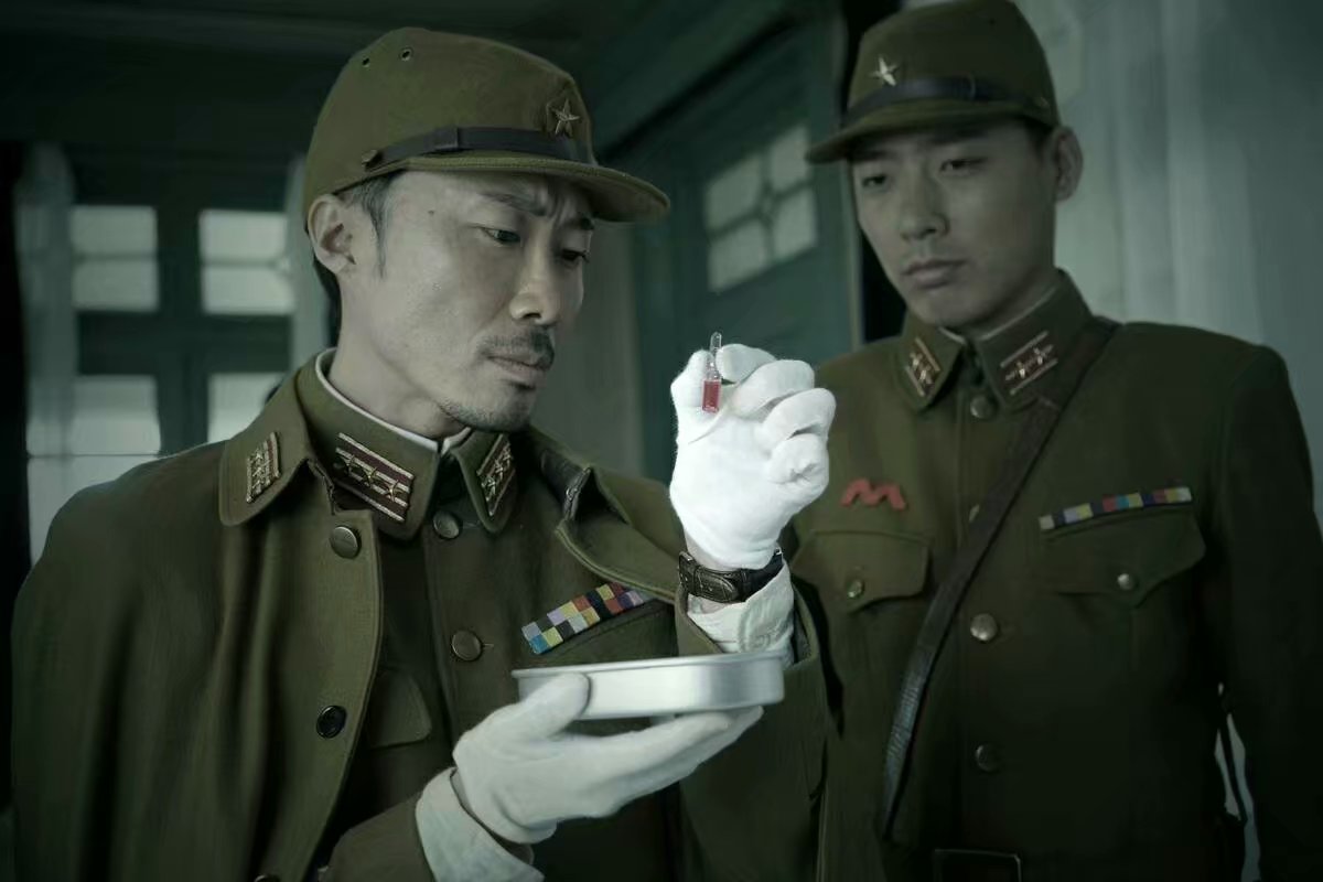 代表作品《 a target="_blank" href="/item/浴血十四年/20797719"