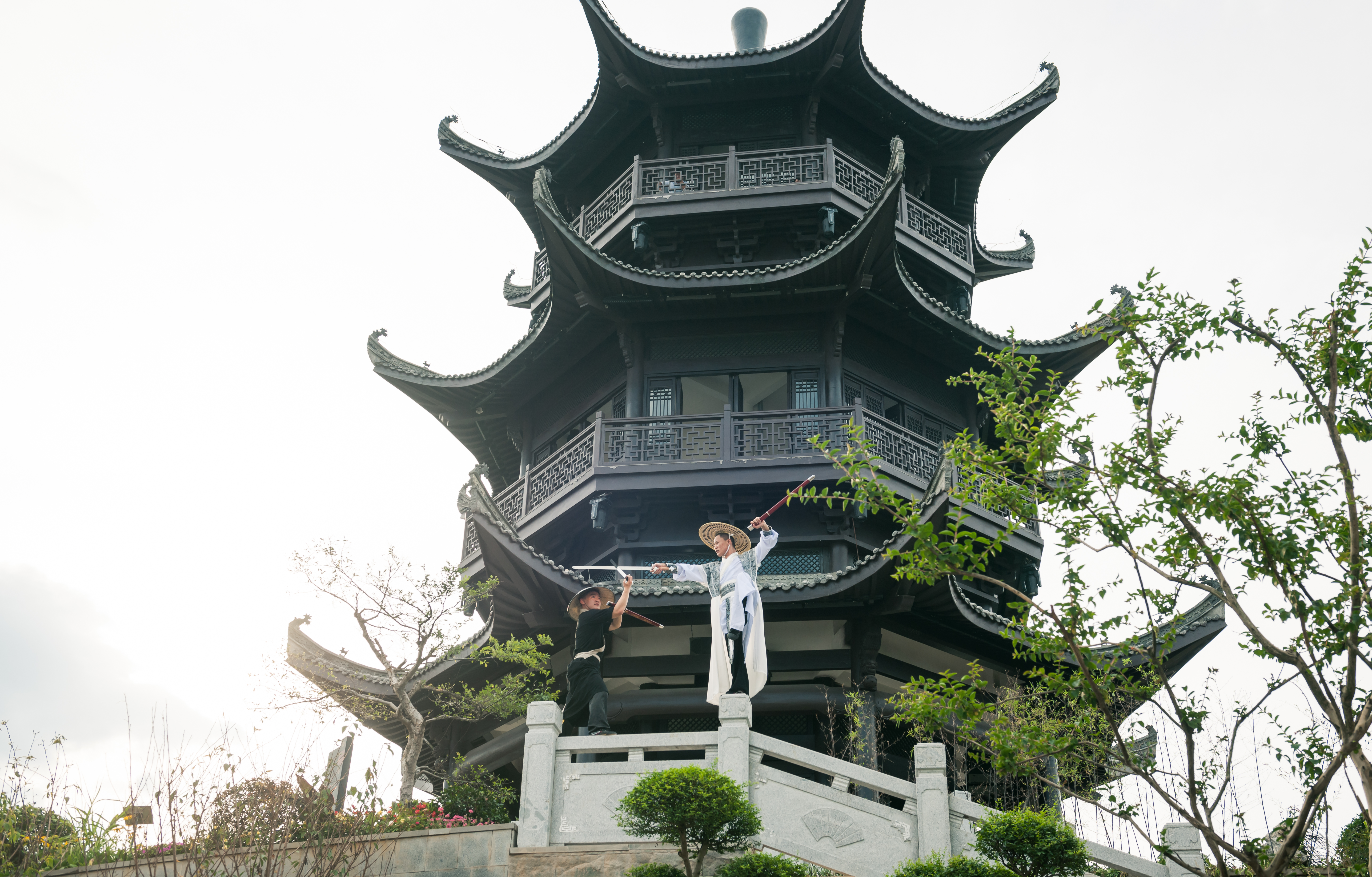 23634812">灵山工匠小镇 /a>板块之一的槠溪老街坐落于江西省上饶市 a