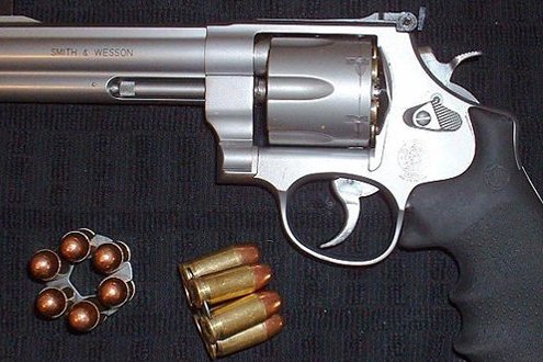 史密斯-韦森625转轮手枪