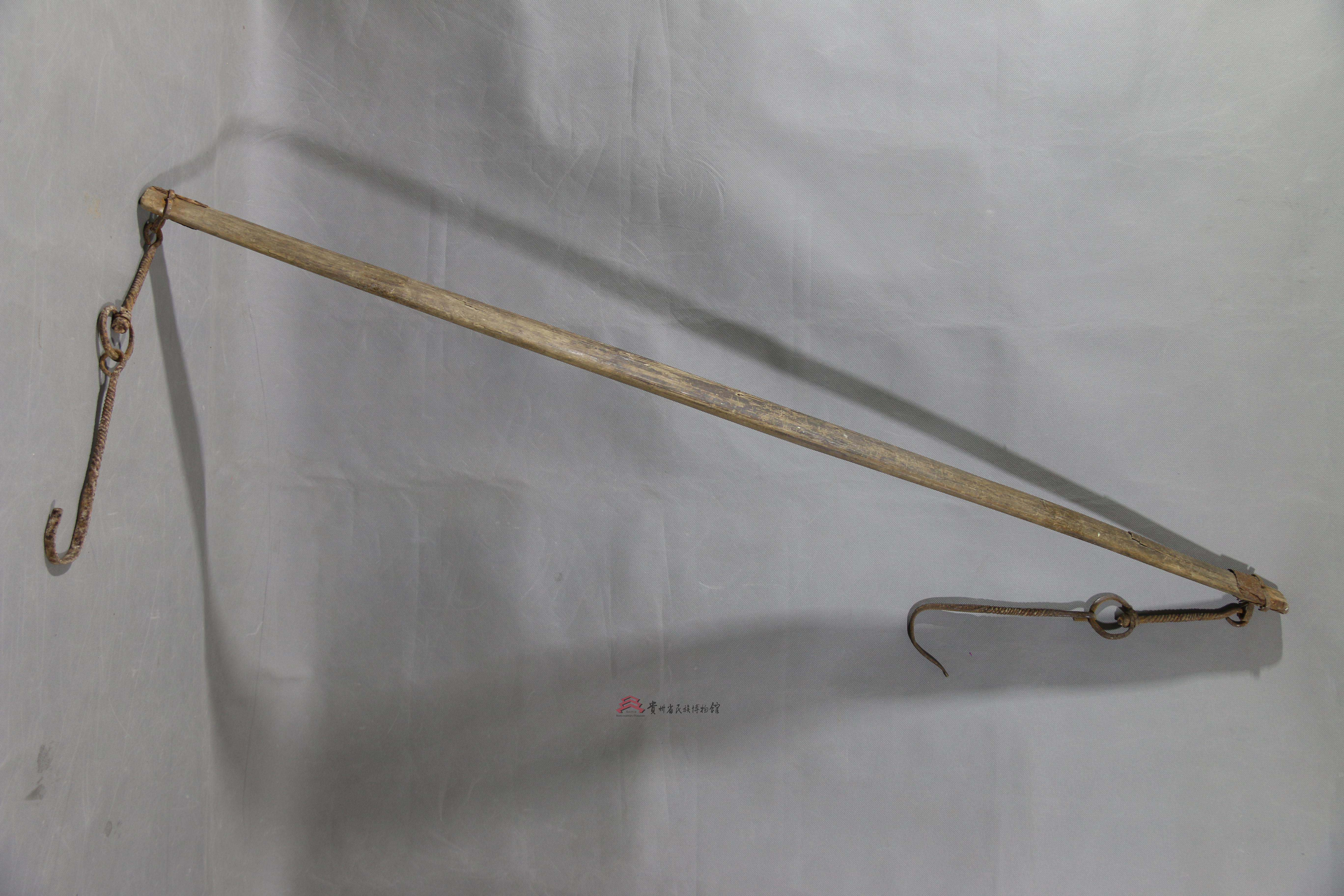 当代印江木扁担