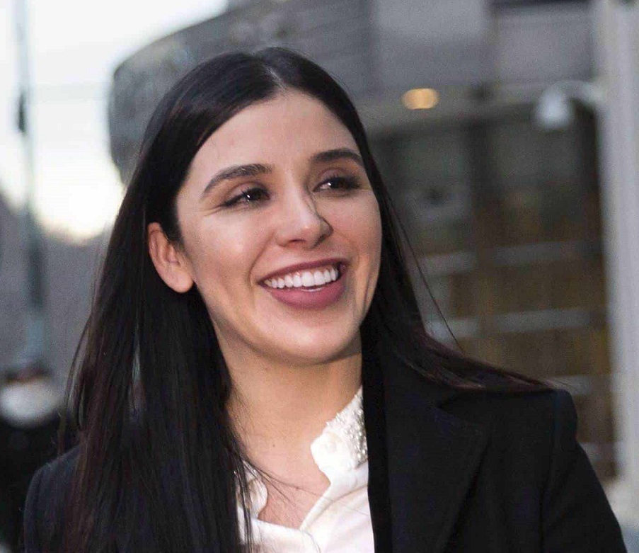  p>艾玛·克洛耐尔(emma coronel),1989年7月2日出生于美国加利福尼亚