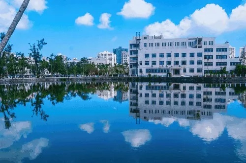 海南大学管理学院