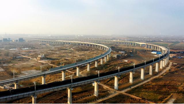  p>水蚌铁路,是连接安徽省合肥市长丰县 a href=